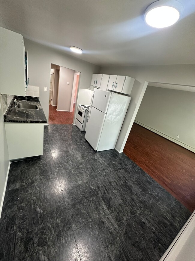 Photo - 9923-381 81 Ave NW Unit 303