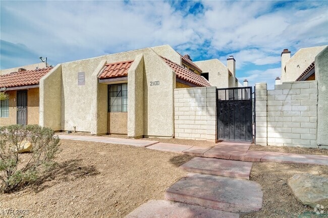 Building Photo - 2100 Venus Ave Unit B Rental