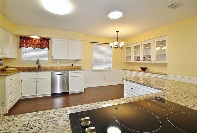 Photo - 1610 Alexander Dr