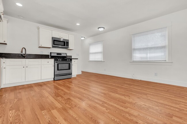 Photo - 420 Bonito Ave