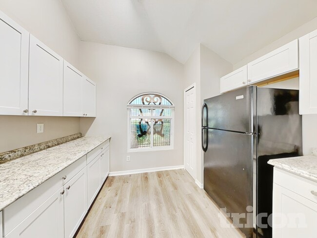 Photo - 1330 Gangplank Dr
