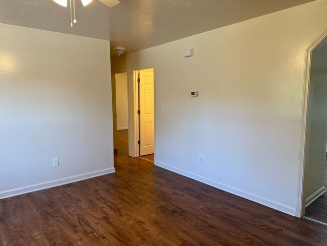 Photo - 5036 Willoway Dr