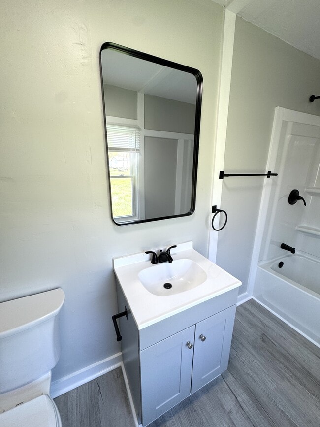 Photo - 105 Trail Dr