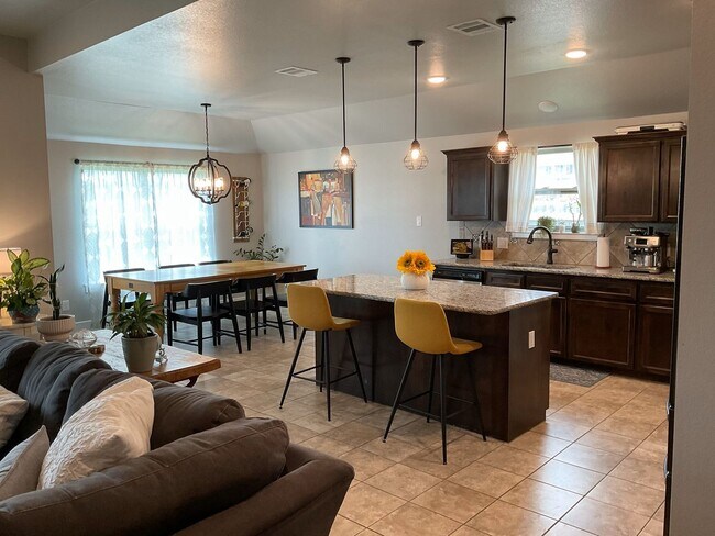 Photo - Beautiful 4 Bedroom 2 Bath Home