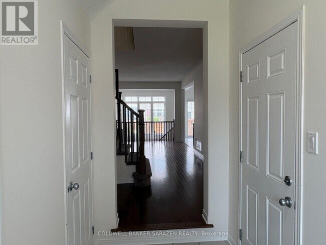 Photo - 117 Laramie Cres