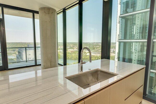 Photo - 610 Davis St Unit 2305
