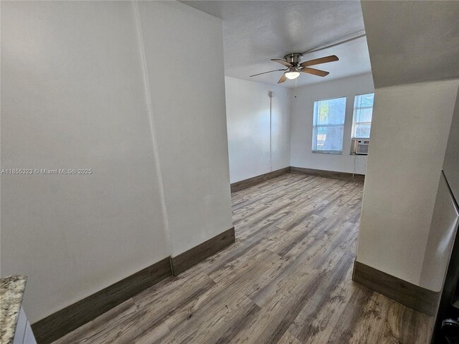 Building Photo - 26 SE 13th Terrace Unit 3 Rental