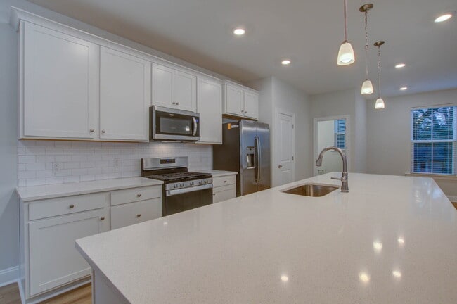 Photo - 1237 Tice Ln