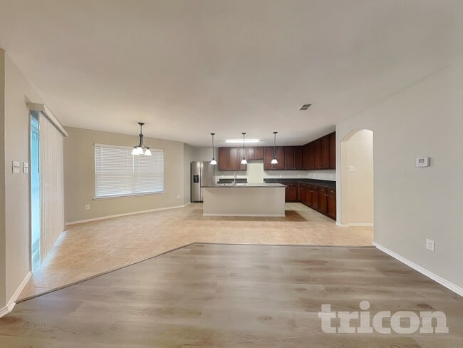 Photo - 7713 Captain Ln