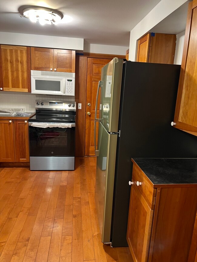 Photo - 45 Lancaster Ave