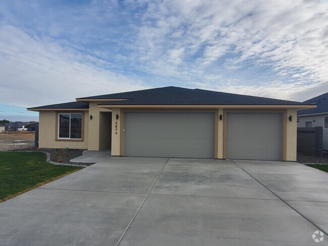 Building Photo - Brand New for rent West Richland Rental