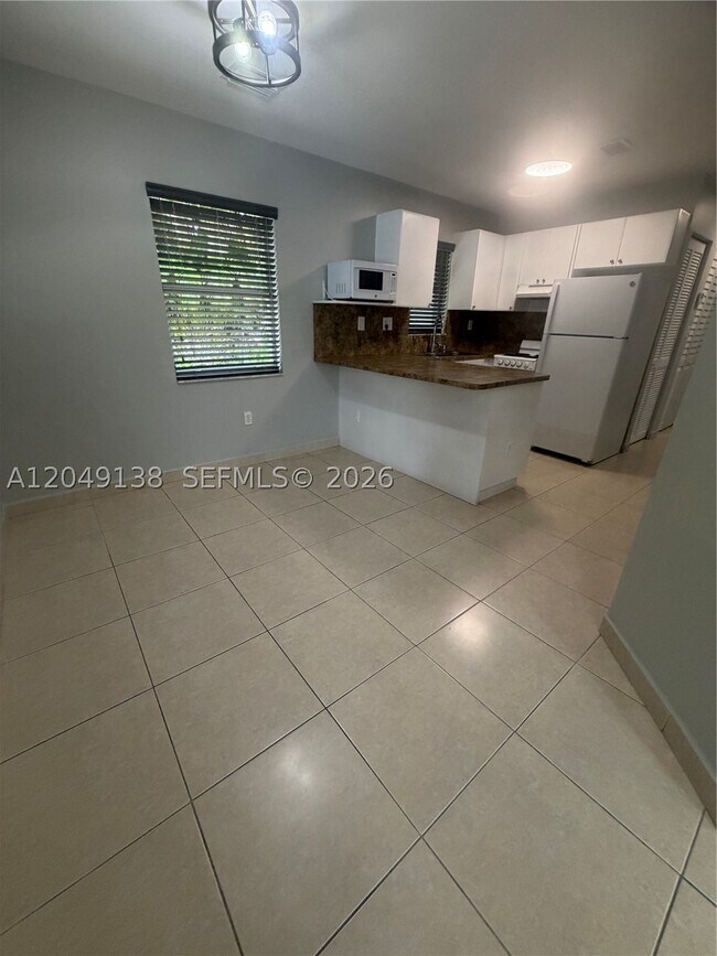 Photo - 16925 SW 94th Ave Unit 0