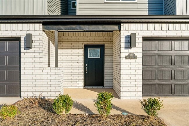 Photo - 654 Sun Meadows Loop