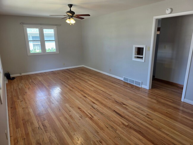 Photo - 1005 W Park-