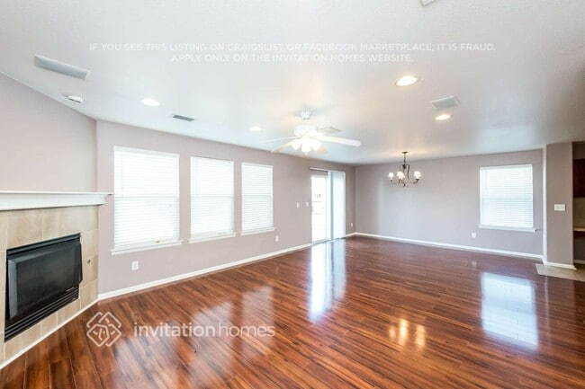 Photo - 893 Lehigh Cir