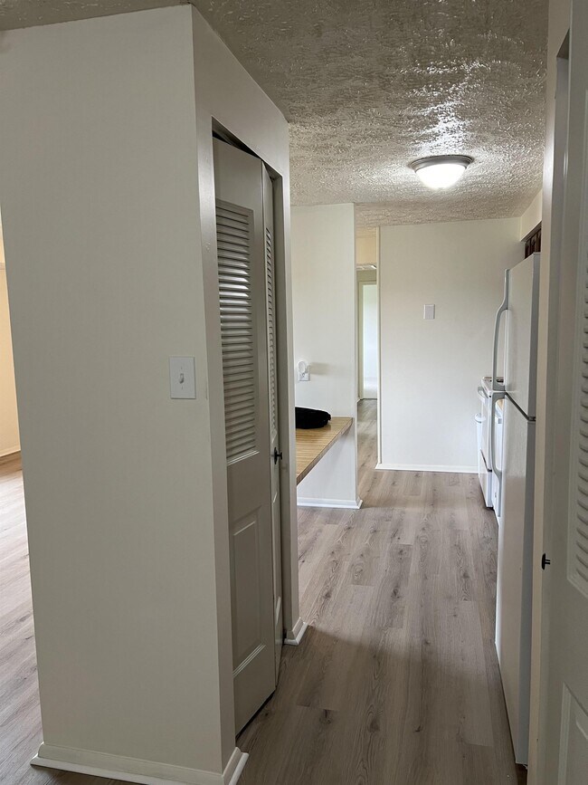 Photo - 995 Heather Ridge Dr