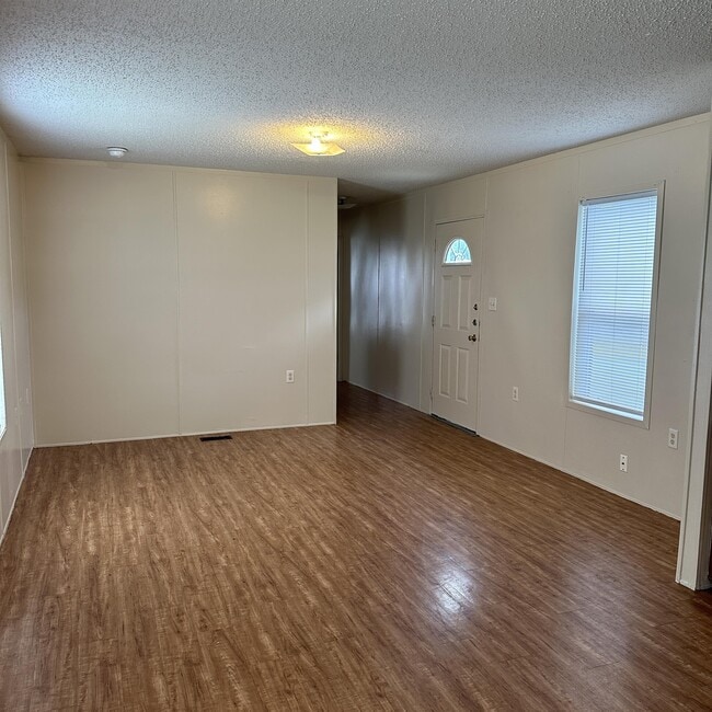 Photo - 1323 Harris Hill Rd