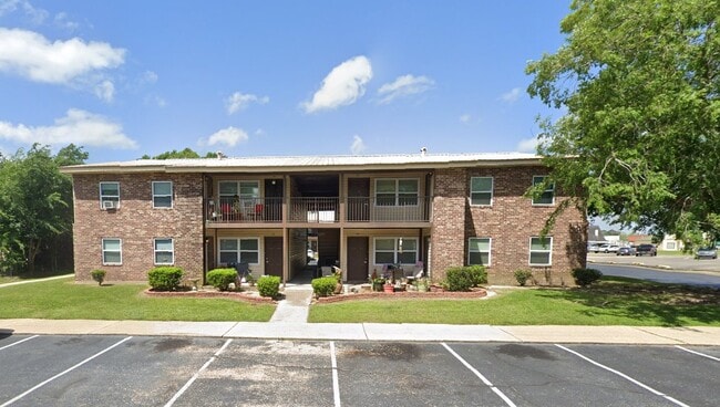 Building Photo - 801 Wildcat Dr Unit #801