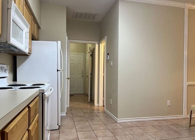 Photo - 215 Navarro Dr Unit 215 Navarro