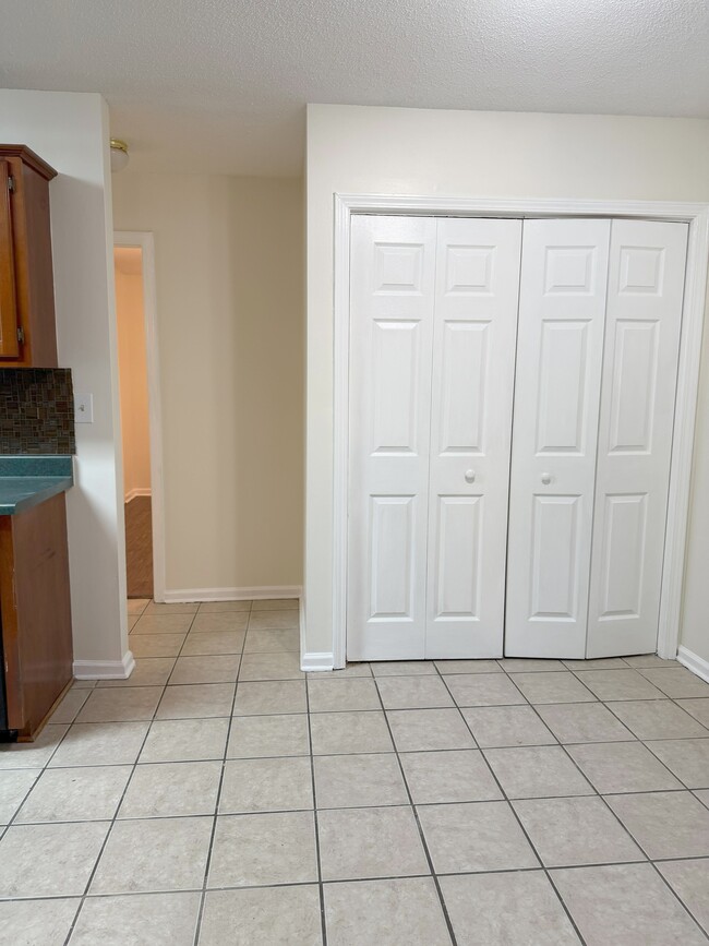 Photo - 6797 The Willows Cove