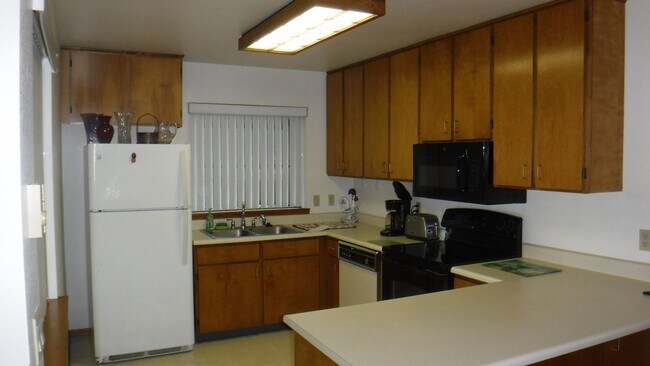 Photo - ATTENTION TRAVELING PROFESSIONALS!