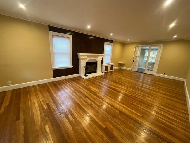 Photo - 30 Stearns Rd