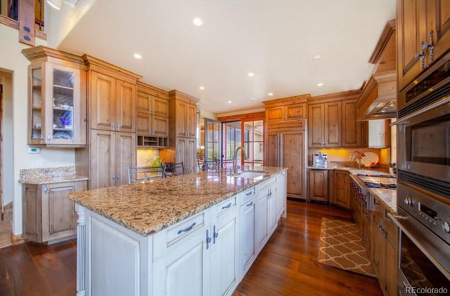 Photo - 80 Mule Deer Ct