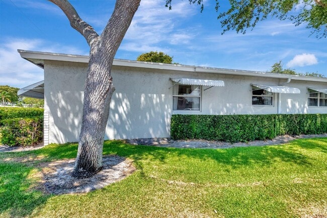 Photo - 2305 Lowson Blvd Unit A