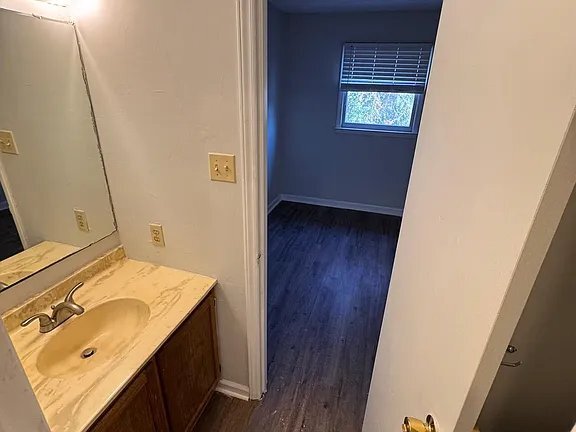 Photo - 516 34th Ave N