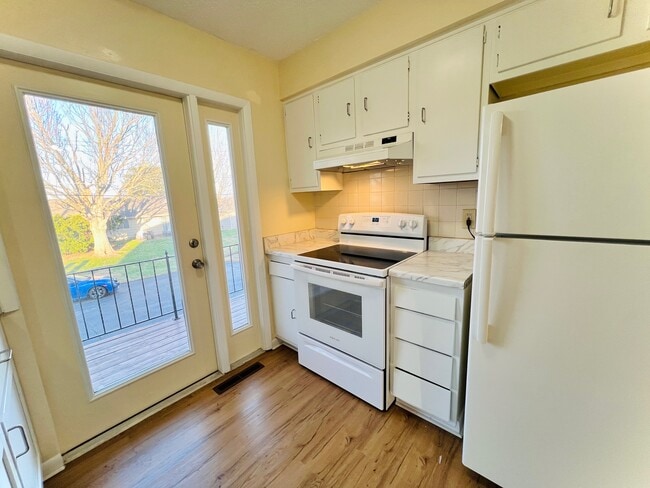 Kitchen - 9315 Bluejacket St Unit #2