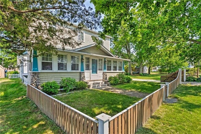 Photo - 129 Dighton Ave