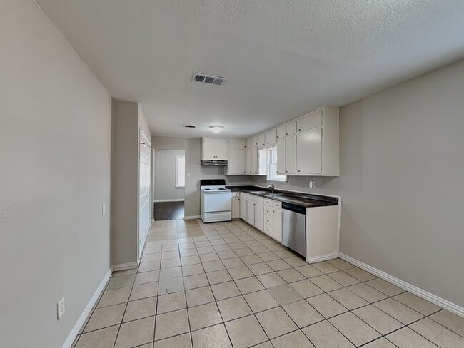 Photo - 3758 Denton Hwy