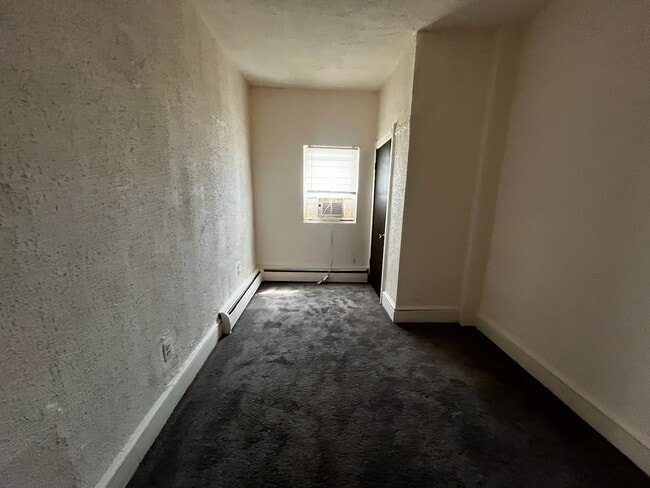 Photo - Eddy Stone Apartments Unit 203