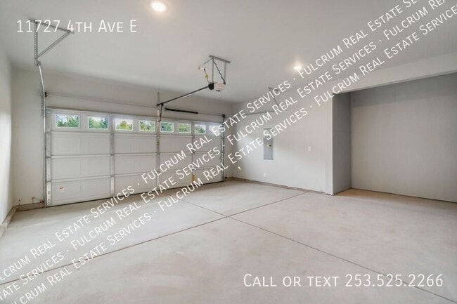 Photo - 11727 4th Ave E