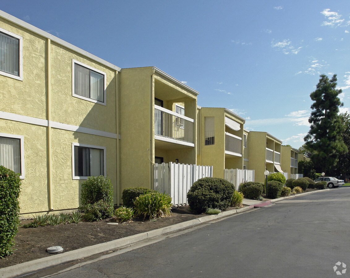 Sunnyside Glen - Sunnyside Glen Apartments