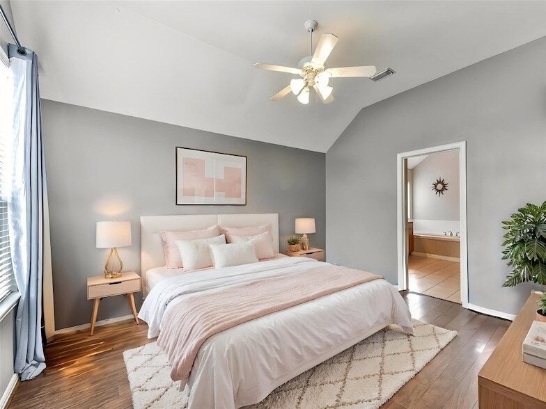 Photo - 7611 Waterlilly Ln