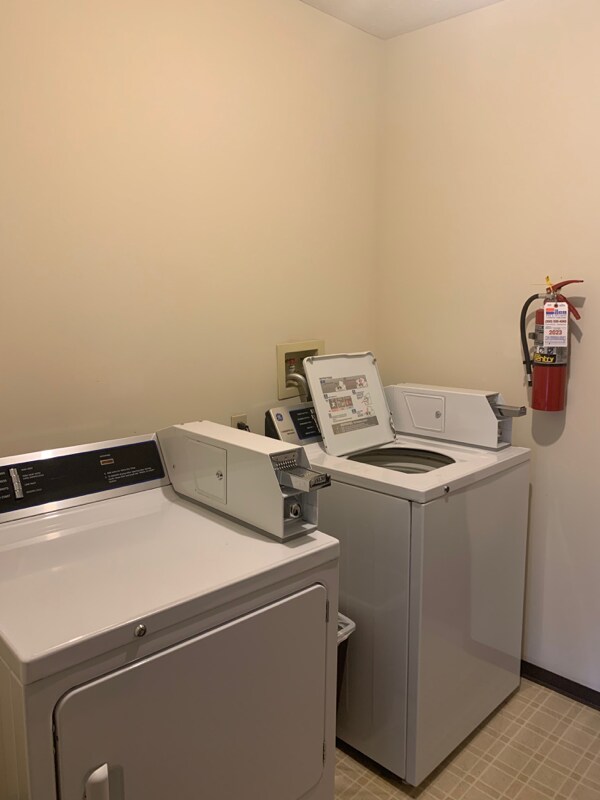 240 Great Oaks Trail Apartment Wadsworth, OH