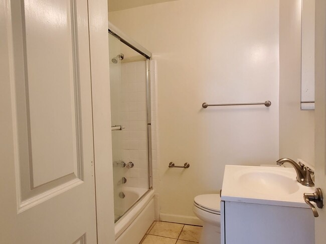 Photo - 255 N Third St Unit 03