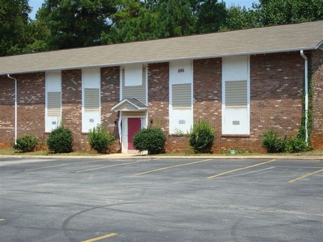 Building Photo - Conley Village