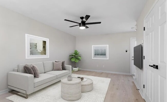 Building Photo - Angier Townhome
