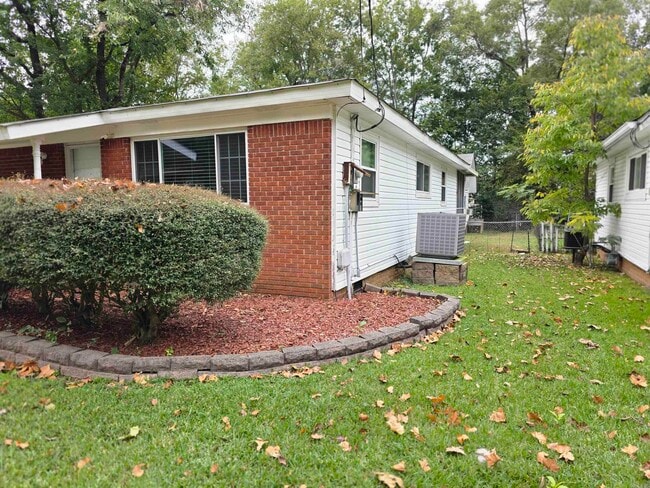 Photo - 3619 Orange St