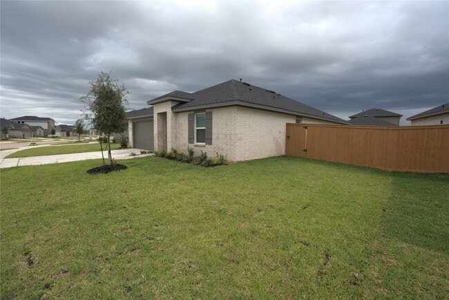 Photo - 27703 Hudson Sands Ln