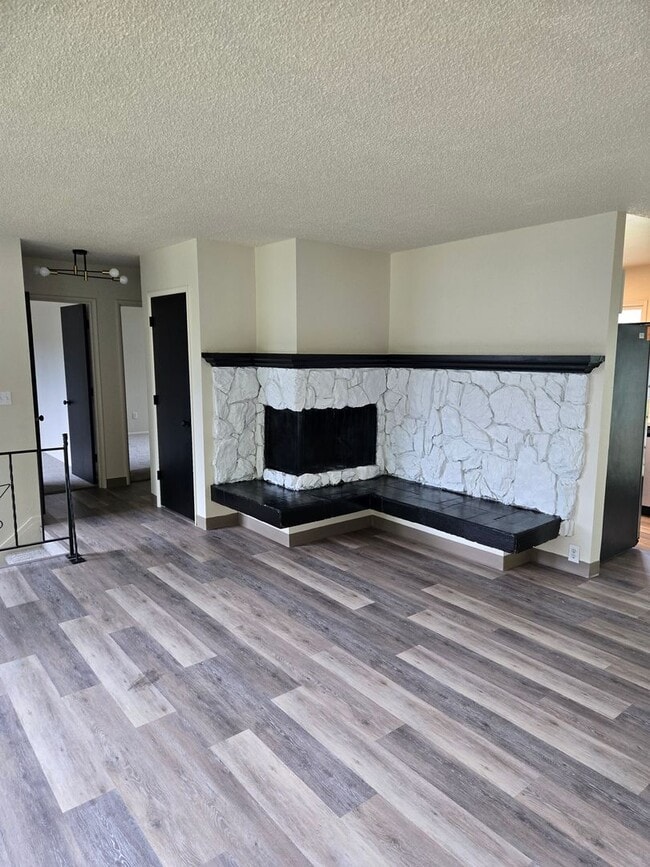 Newly Updated Turnagain 4 Bedroom Home! - Newly Updated Turnagain 4 Bedroom Home!