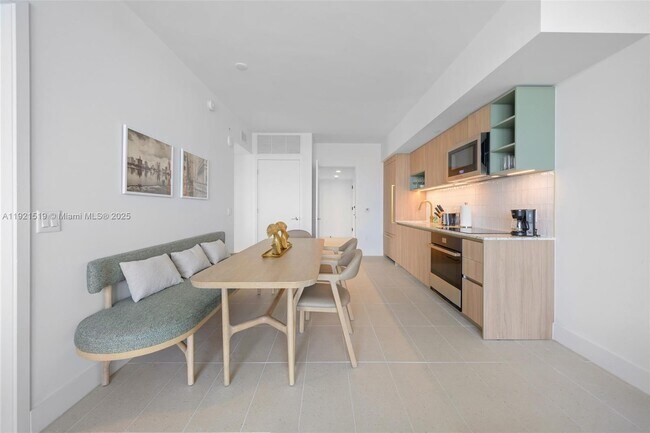 Photo - 601 NE 1st Ave Unit 3316