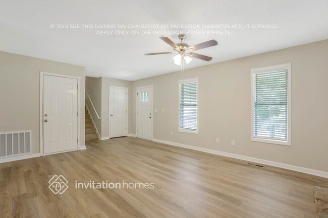 Photo - 117 Ivy Brook Dr