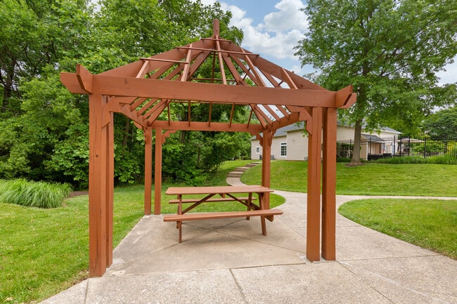 Saybrooke Apartments