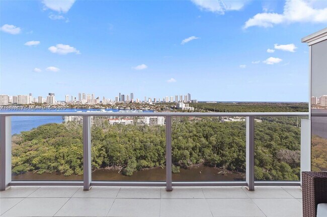 Photo - 16385 Biscayne Blvd Unit 1717