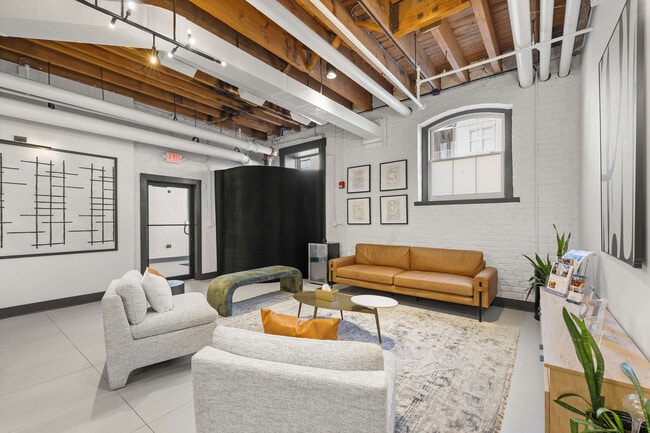 The Collection at American Tobacco Center Office - American Tobacco Center