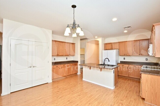 Photo - 7058 W Lone Tree Trail