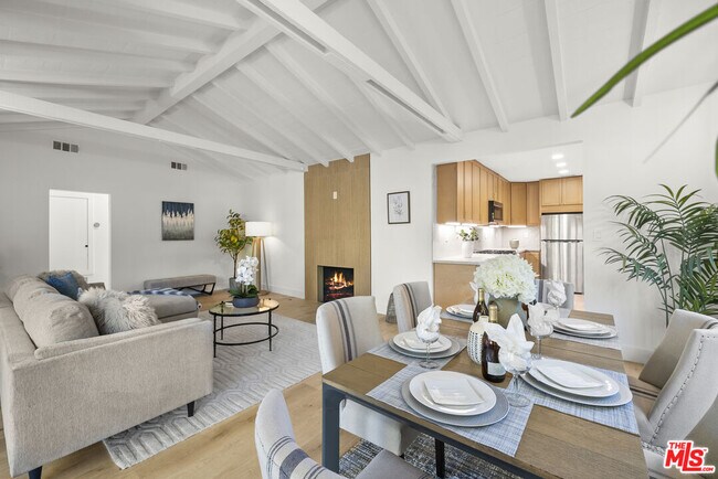 Photo - 5833 Allott Ave